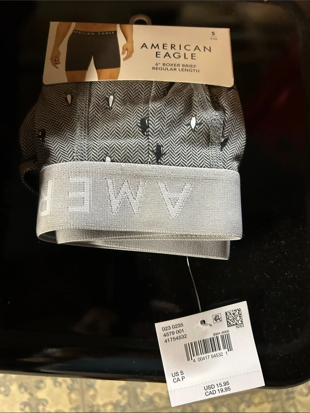 American Eagle Black and Gray Herringbone Boxer Briefs size S